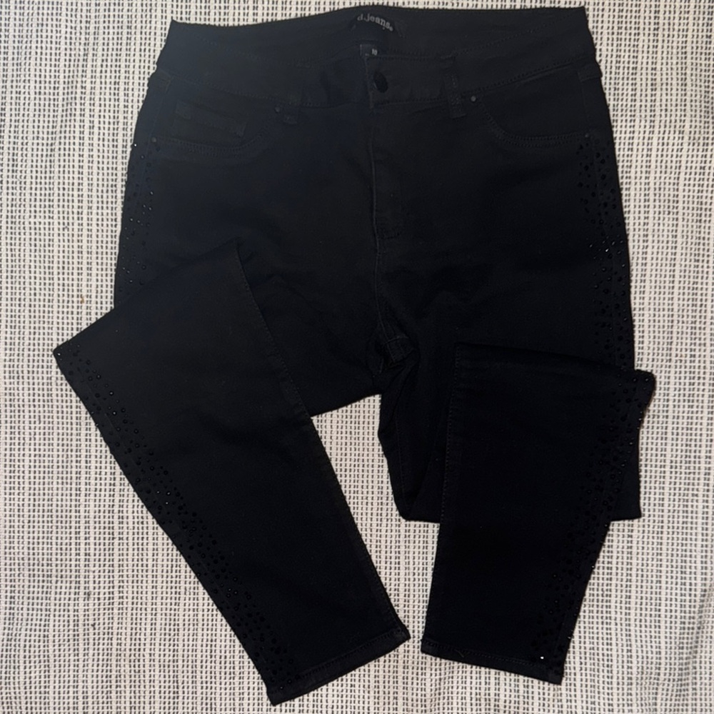 D. Jeans Black Jeweled Denim Pants